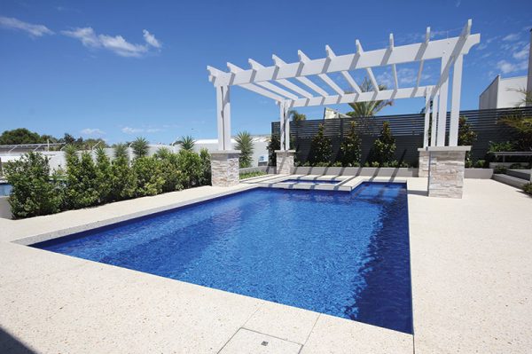 "Saint Remy" Fiberglass Swimming Pool Design (Medium Pool) (Backyard Pool)